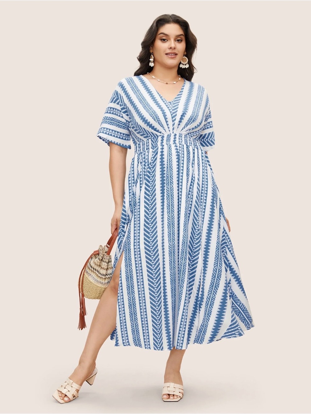 BloomChic women’s 22-24 Blue Geometric split hem dress with lining & pockets